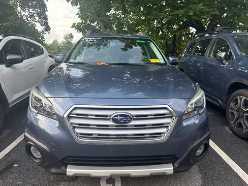 Used 2016 Subaru Outback 3.6R Limited AWD/4WD image 6