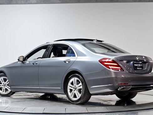 Used 2019 Mercedes-Benz S 560 4MATIC Sedan w/ Premium Package image 58