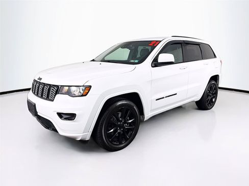 Used 2021 Jeep Grand Cherokee Laredo X AWD/4WD image 7