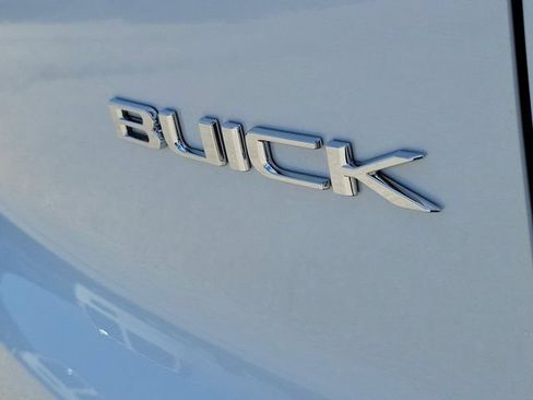 Used 2026 Buick Enclave Preferred w/ Power Package FWD image 7