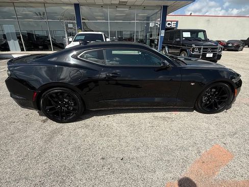 Used 2024 Chevrolet Camaro LT w/ RS Package RWD image 8