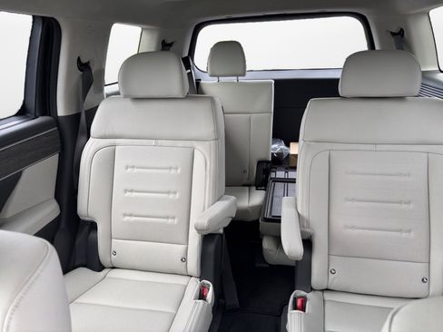 Certified 2025 Hyundai Santa Fe Calligraphy image 12