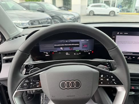 New 2026 Audi Q3 quattro 2.0T AWD/4WD image 15