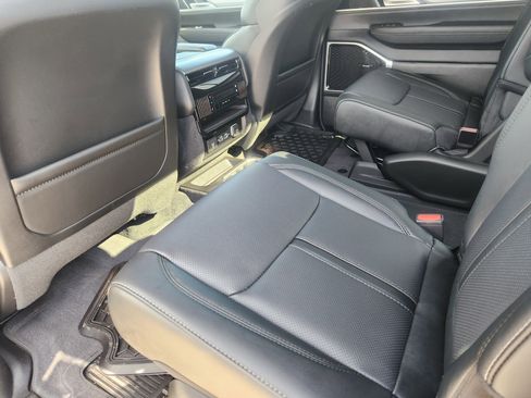 New 2026 Jeep Grand Wagoneer Limited image 21