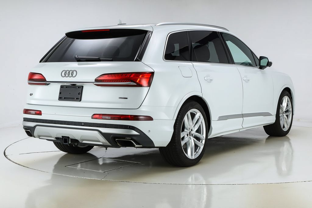Used 2025 Audi Q7 3.0T Prestige w/ Prestige Package AWD/4WD image 19