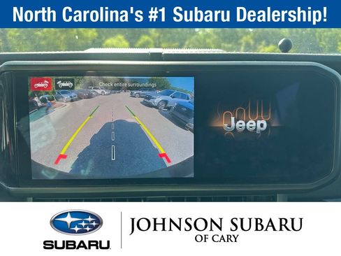 Used 2024 Jeep Wrangler Unlimited Rubicon AWD/4WD image 19