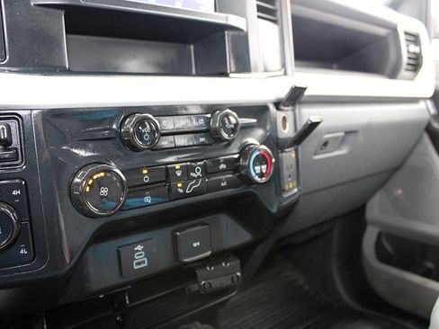 Used 2023 Ford F250 XL image 18