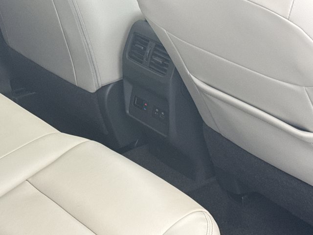 Used 2023 Nissan Rogue SL w/ SL Premium Package FWD image 20