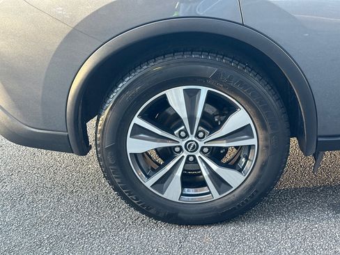 Used 2023 Nissan Murano SV image 17