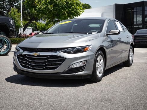 Used 2024 Chevrolet Malibu LS FWD image 5