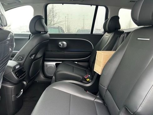 New 2026 Hyundai Ioniq 9 Limited image 15