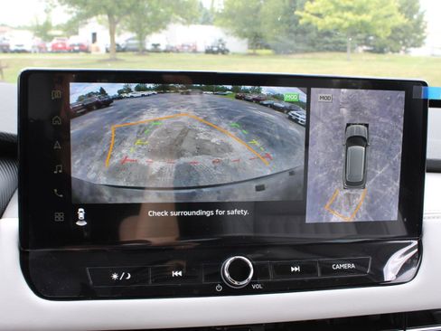 New 2025 Mitsubishi Outlander Platinum Edition image 31