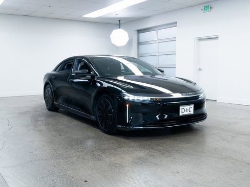 Used 2025 Lucid Air Touring image 26