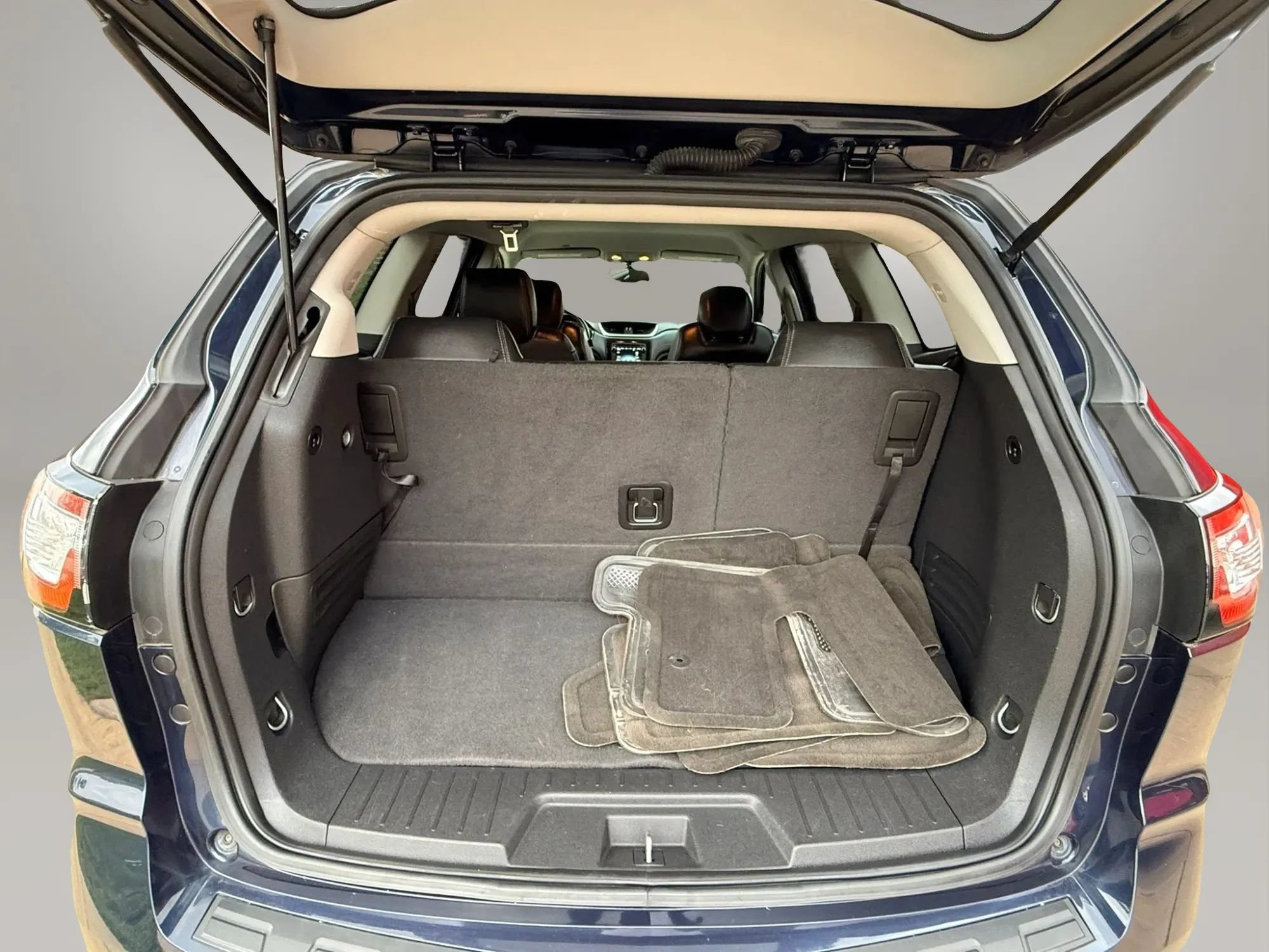 Used 2016 Chevrolet Traverse LT AWD/4WD image 27