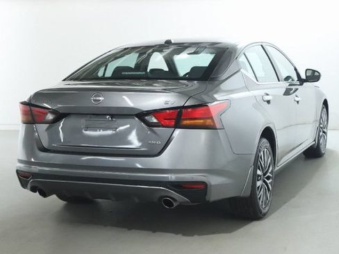 Used 2024 Nissan Altima 2.5 SV w/ SV Premium Package AWD/4WD image 47