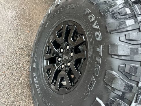 Used 2024 Ford Bronco Raptor AWD/4WD image 38