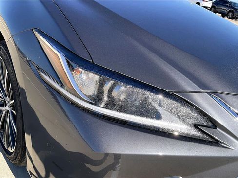 New 2025 Lexus ES 350 w/ Premium Package image 20