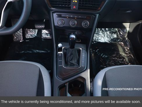 Used 2022 Volkswagen Taos S image 29