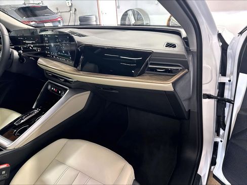 Used 2025 Audi Q5 Premium AWD/4WD image 17