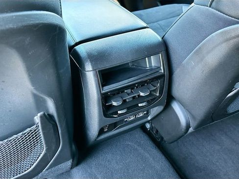 Used 2024 Jeep Grand Cherokee Altitude image 25