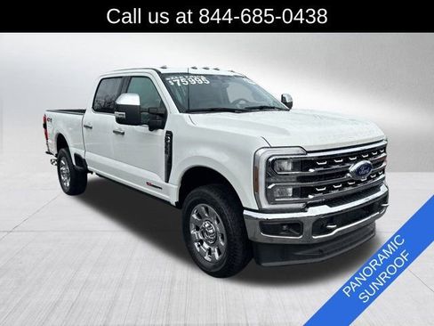 Used 2024 Ford F350 Lariat w/ Chrome Package image 3