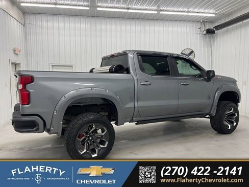 Used 2021 Chevrolet Silverado 1500 RST w/ Z71 Off-Road Package image 2