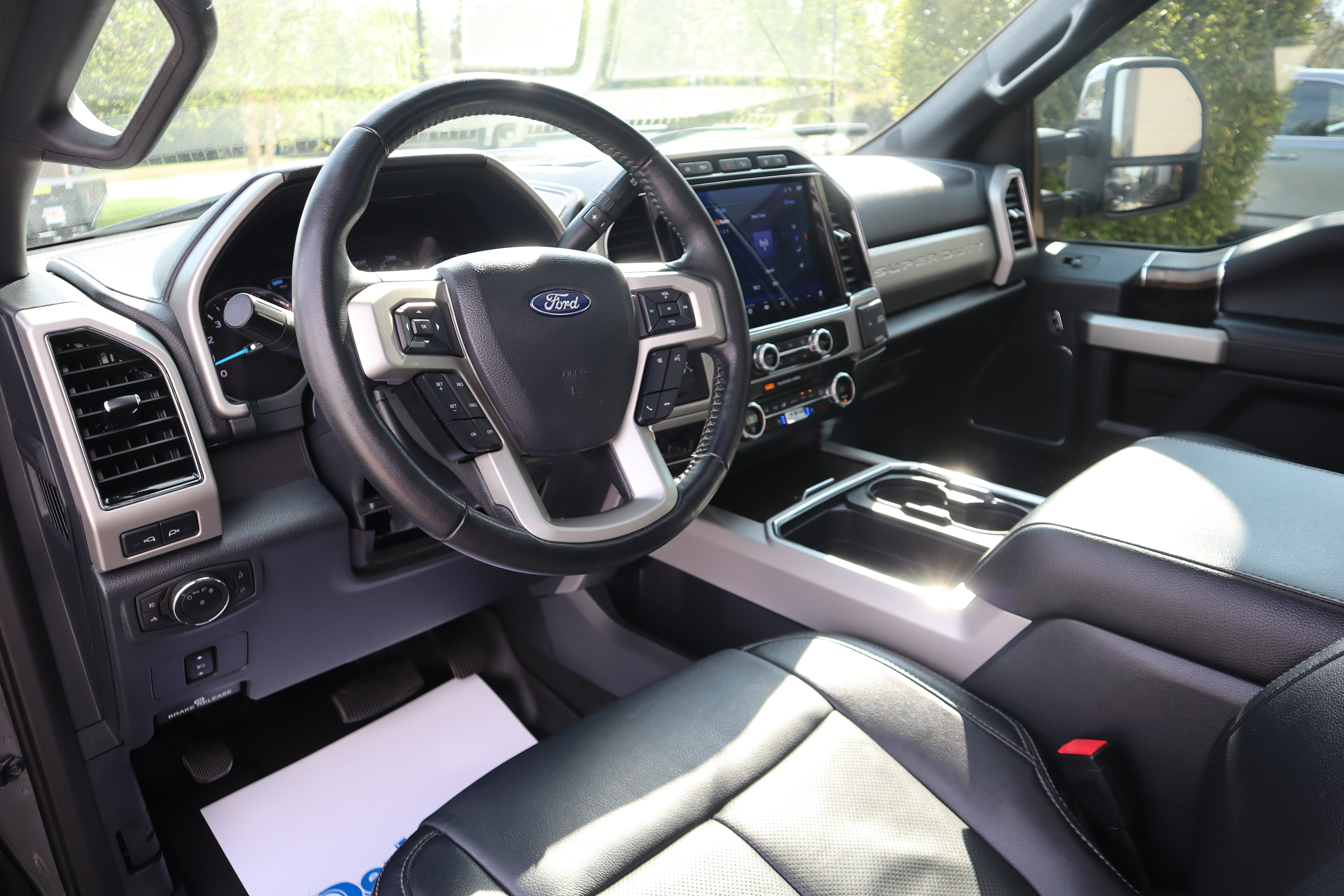 Used 2022 Ford F250 Lariat w/ Chrome Package AWD/4WD image 27