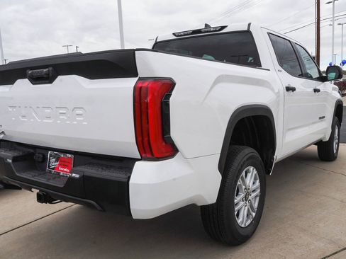New 2026 Toyota Tundra SR5 image 8