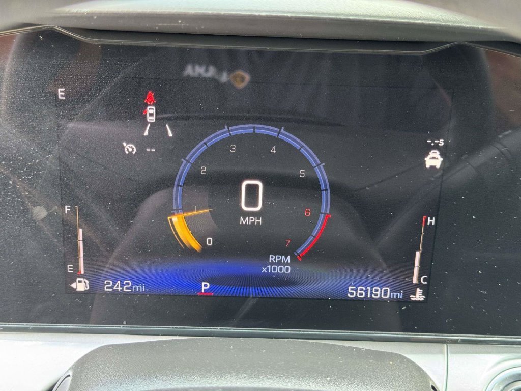 Used 2024 Chevrolet Trax LT FWD image 14
