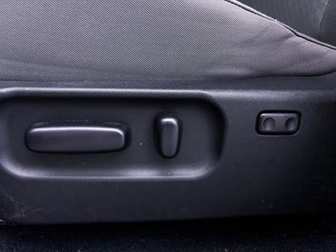 Used 2023 Toyota Tacoma SR5 w/ Technology Package image 19