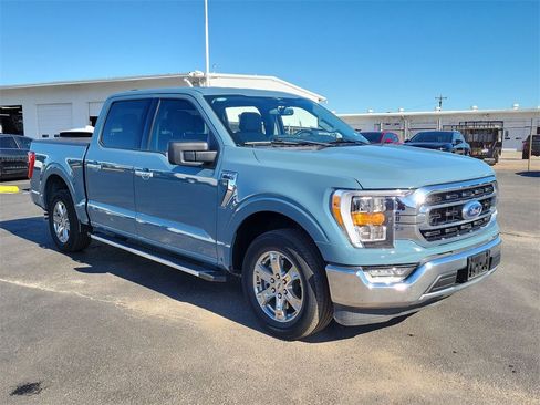 Used 2023 Ford F150 XLT w/ Equipment Group 302A High image 8