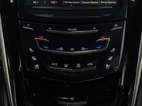 Used 2018 Cadillac Escalade Premium Luxury image 28