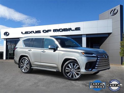 Used 2023 Lexus LX 600 4WD w/ Luxury Package image 1
