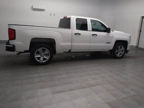 Used 2018 Chevrolet Silverado 1500 Custom w/ Texas Edition RWD image 10