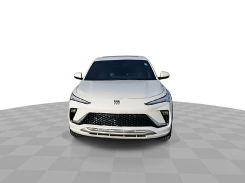 Used 2024 Buick Envista Avenir image 3