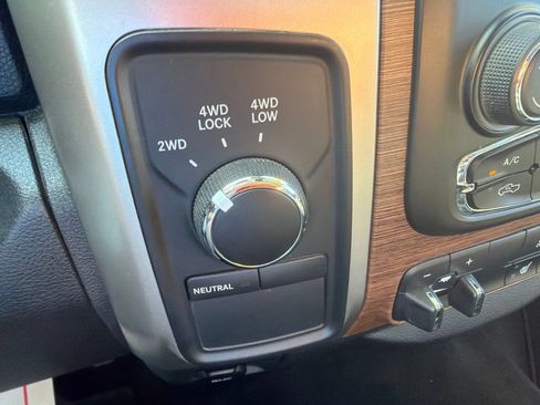 Used 2013 RAM 2500 Laramie AWD/4WD image 15