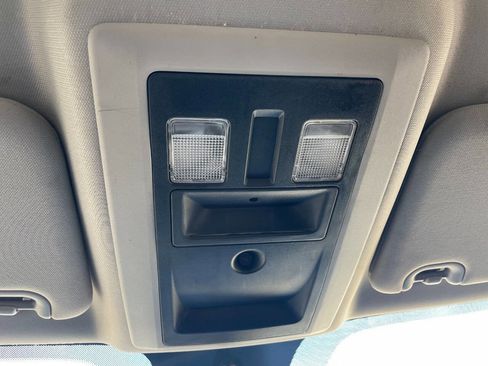 Used 2018 RAM 3500 Tradesman w/ Chrome Appearance Group image 40