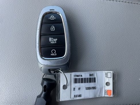 Used 2022 Hyundai Tucson Blue image 21