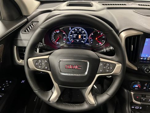 Certified 2024 GMC Terrain Denali w/ Denali Premium Package AWD/4WD image 19
