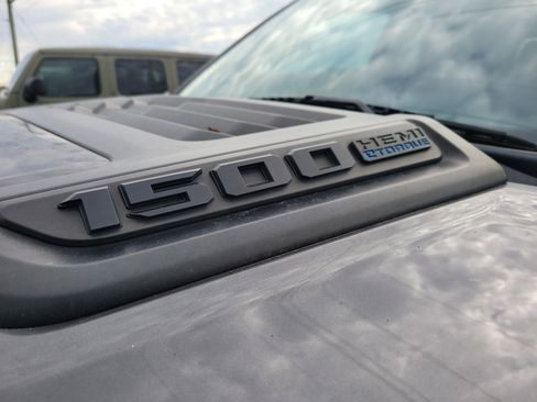 Used 2023 RAM 1500 Laramie image 9