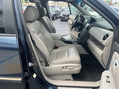 Used 2011 Honda Pilot Touring image 49
