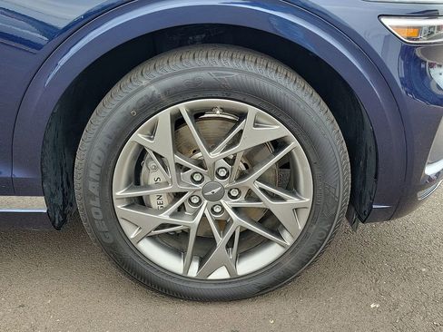 Used 2025 Genesis GV70 2.5T image 5