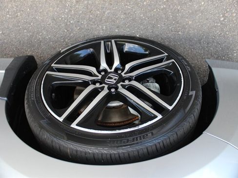 Used 2016 Honda Accord Sport image 18