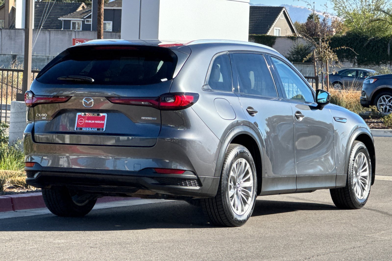Used 2024 MAZDA CX-90 Plug-In Hybrid w/ Preferred AWD/4WD image 4