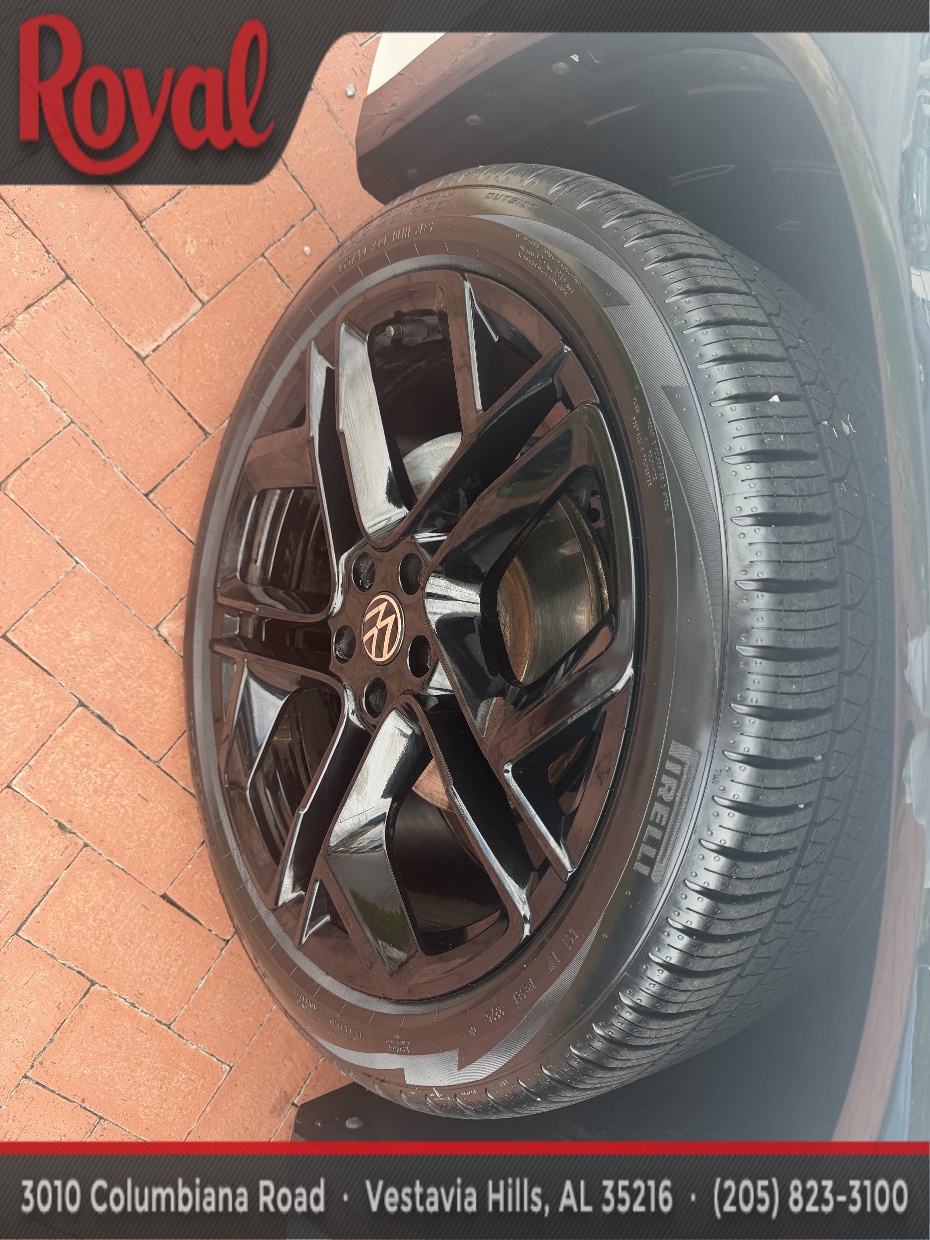 Certified 2026 Volkswagen Tiguan SE R-Line FWD image 6