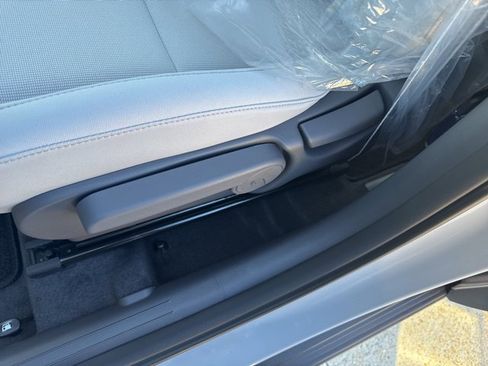 New 2026 Hyundai Kona SE image 13