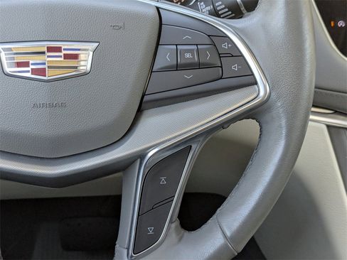 Used 2021 Cadillac XT5 Premium Luxury w/ LPO, Floor Liner Package image 31