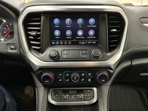 Certified 2023 GMC Acadia SLT w/ Elevation Edition image 32