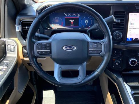 Certified 2023 Ford F250 Lariat w/ Lariat Ultimate Package image 6