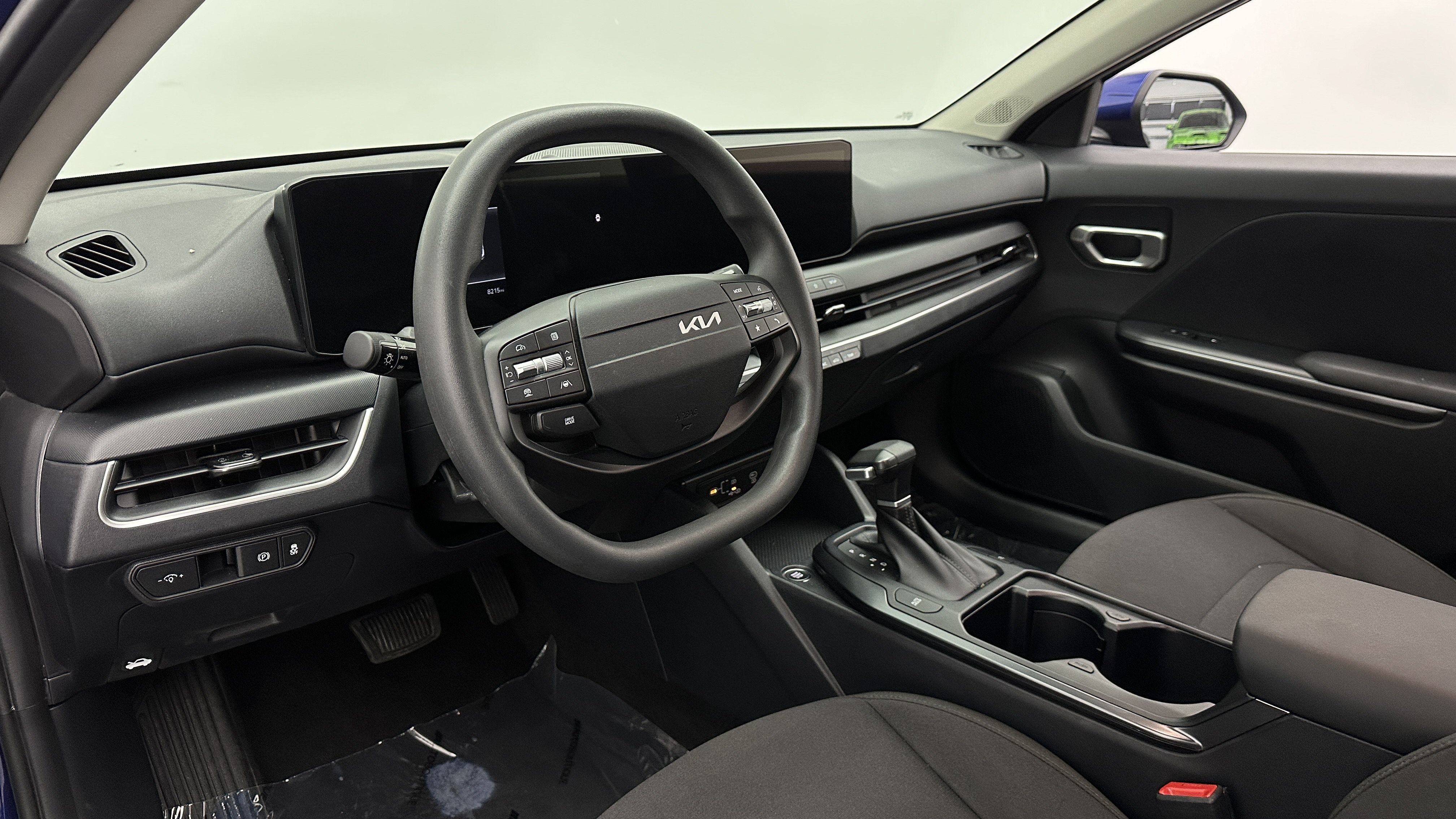 Used 2026 Kia K4 FWD image 12